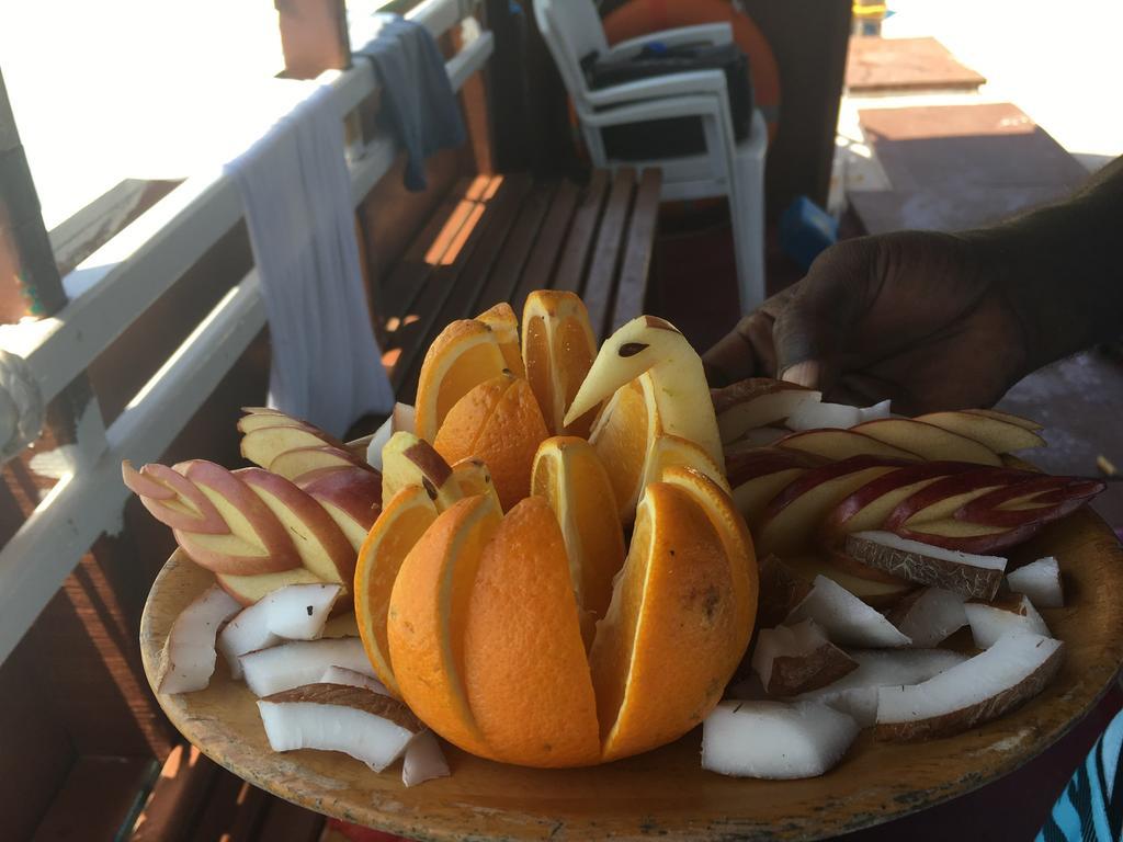 Hudhu Raakani Lodge Maldives Thinadhoo  Zewnętrze zdjęcie